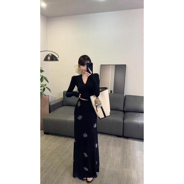 INS CEC早秋老钱风松弛感贵气法式亮钻半身裙V领长袖上衣套装