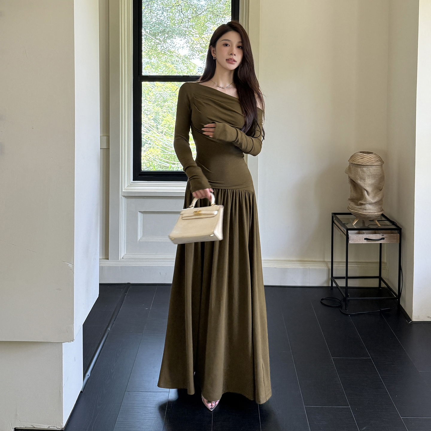 KaDaiShan 时尚气质斜肩一字肩套装女秋季长袖修身显瘦长裙两件套