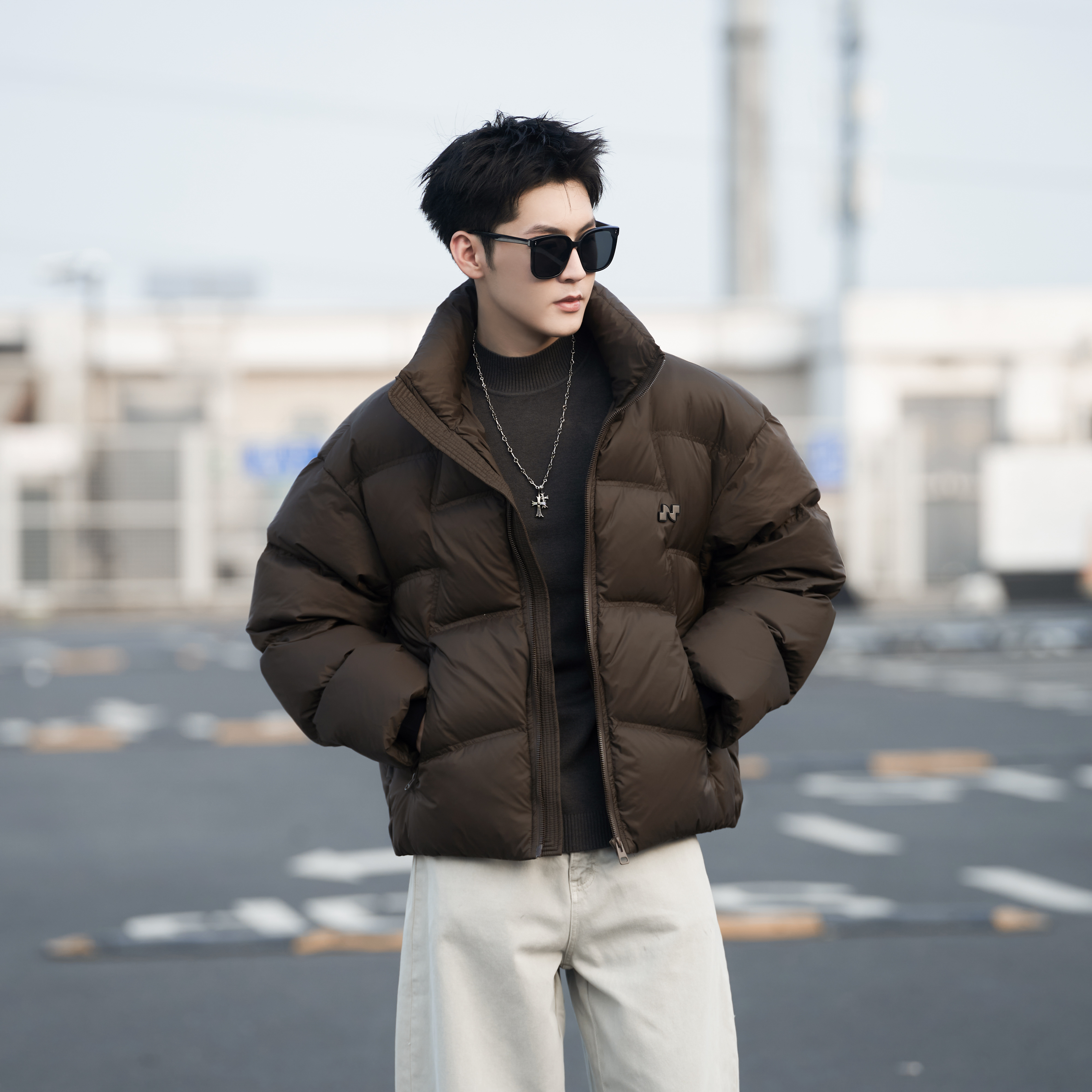 痞帅羽绒服男士短款冬季潮品牌高级感加厚防寒立领面包服鸭绒外套