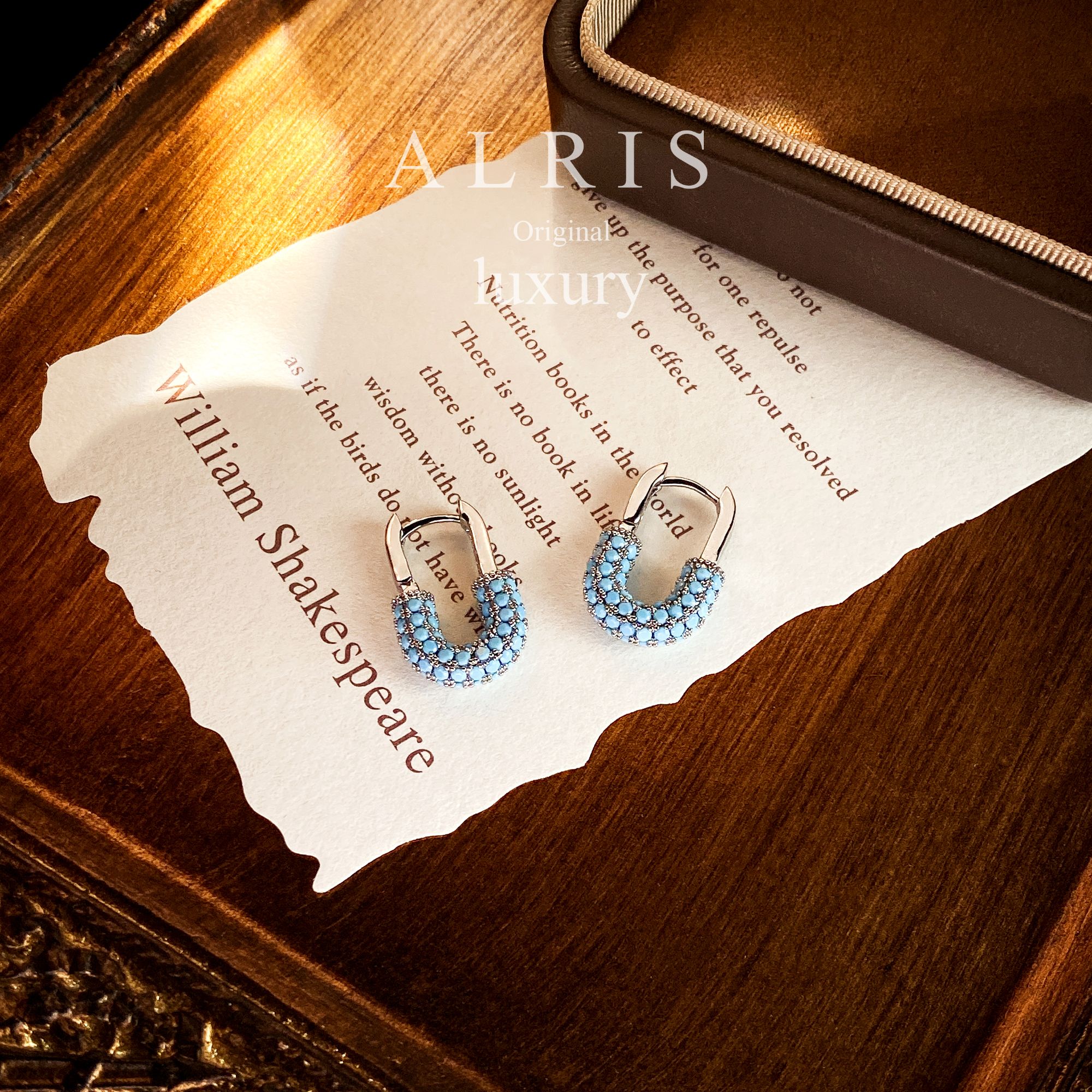 A1332【兰知秋信】法式经典百搭蓝色耳扣