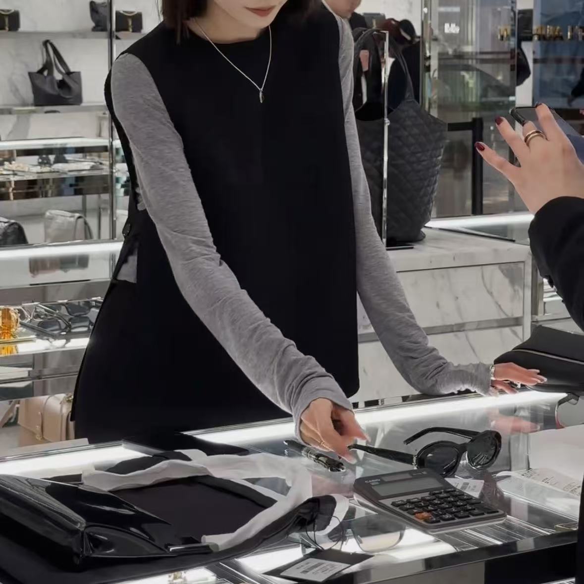 2025春季新款时尚显瘦气质女士网红洋气三件套百搭款D7080