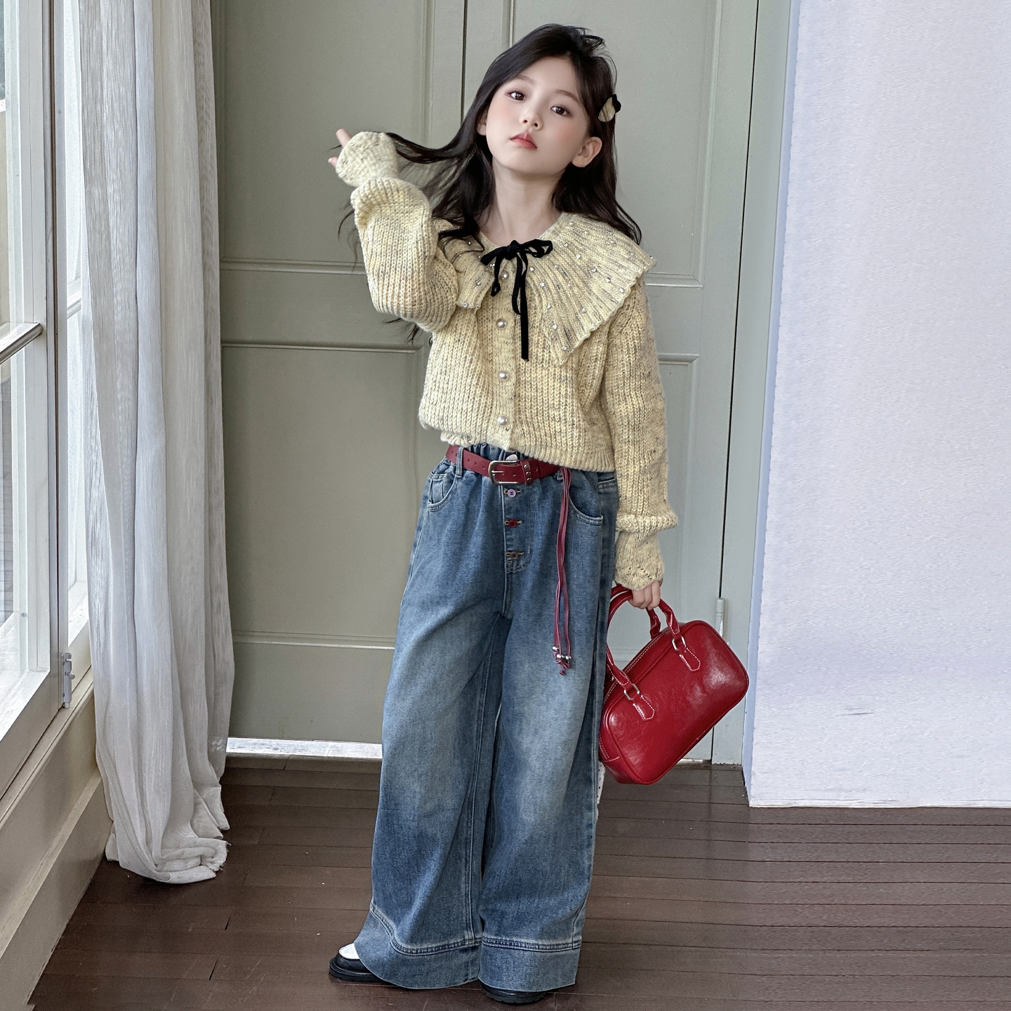 女童秋装毛衣套装2025新款女大童秋冬季针织上衣儿童牛仔裤两件套