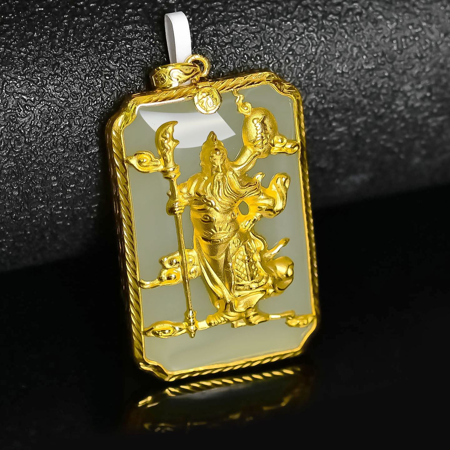 黄金关公吊坠999足金手工镶嵌和田玉武财神关二爷挂件情侣款礼物