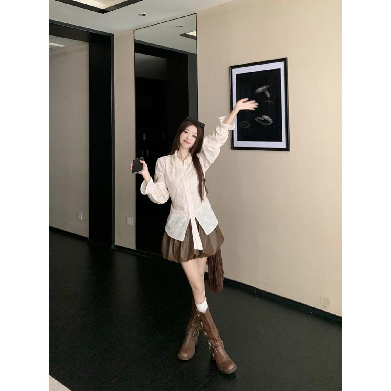 韩国重工业提花衬衫设计花蕾裙皮革短裙女士2025秋季新时尚套装