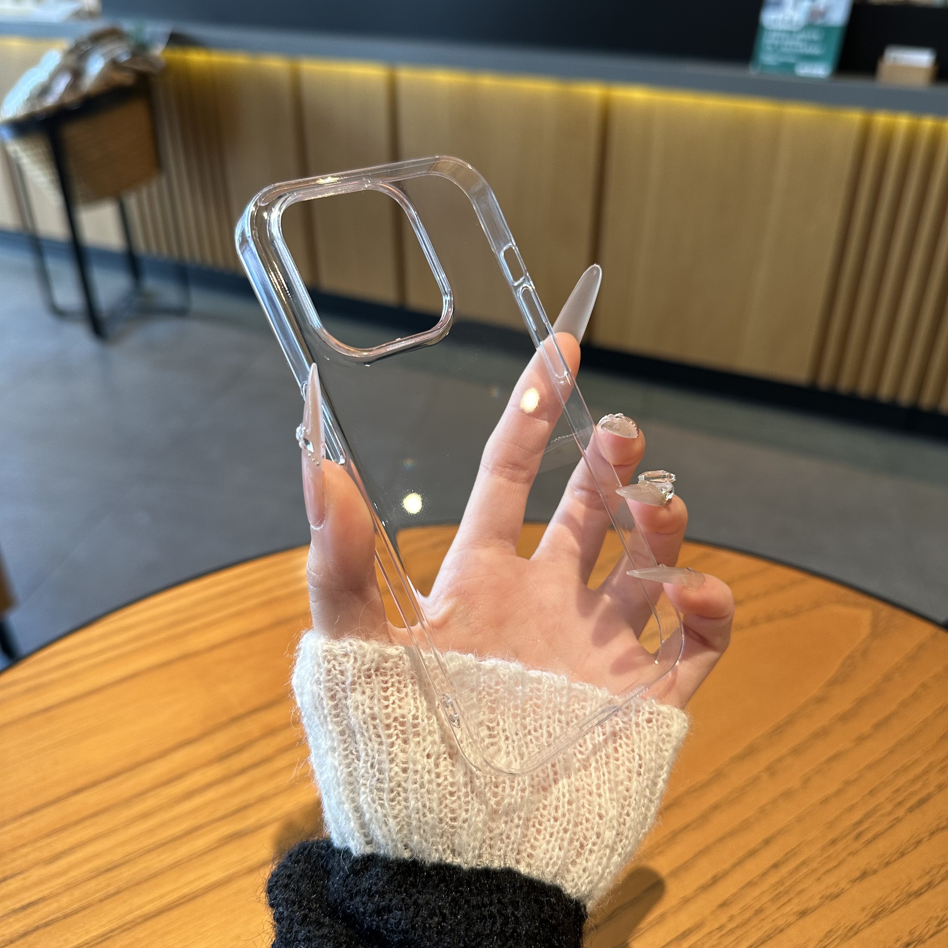 欧克里里不发黄硬适用苹果16/17promax手机壳vivo华为小米15oppo
