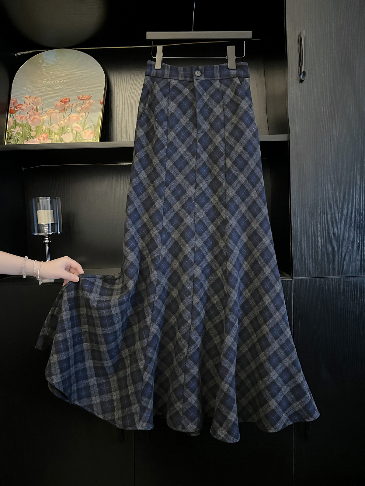 2025秋冬新款斜纹蓝灰格纹磨毛半身裙女高腰显瘦中长款加厚鱼尾裙