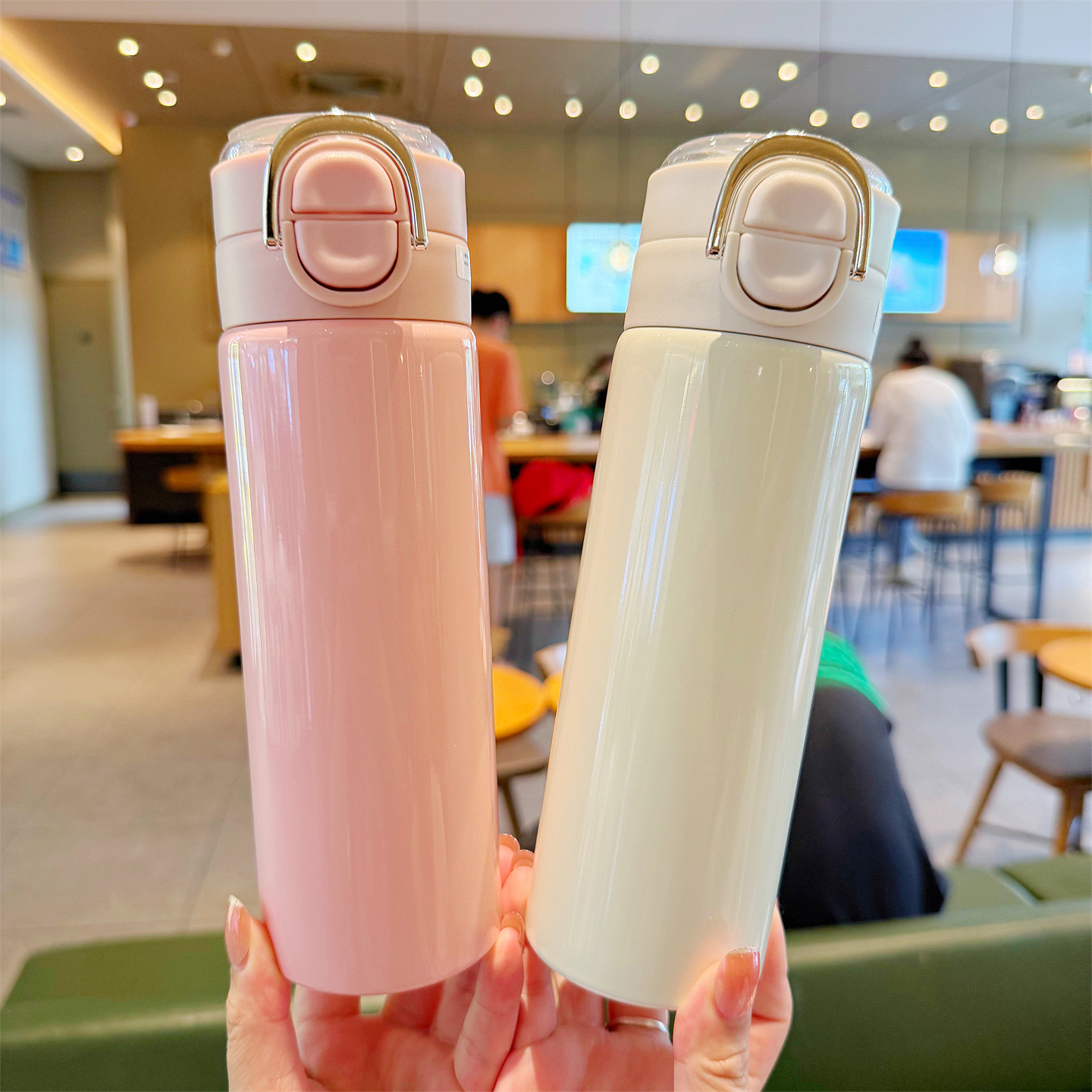 简约清新纯色双饮保温杯男女士车载吸管水杯学生网红运动便携杯子