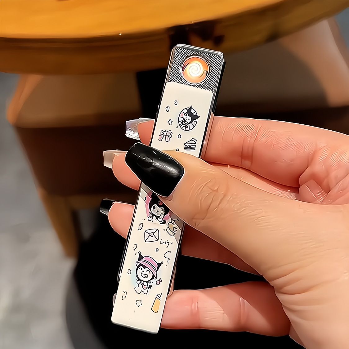 USB充电库洛米打火机超薄防风ins高颜值创意个性点烟器送男友