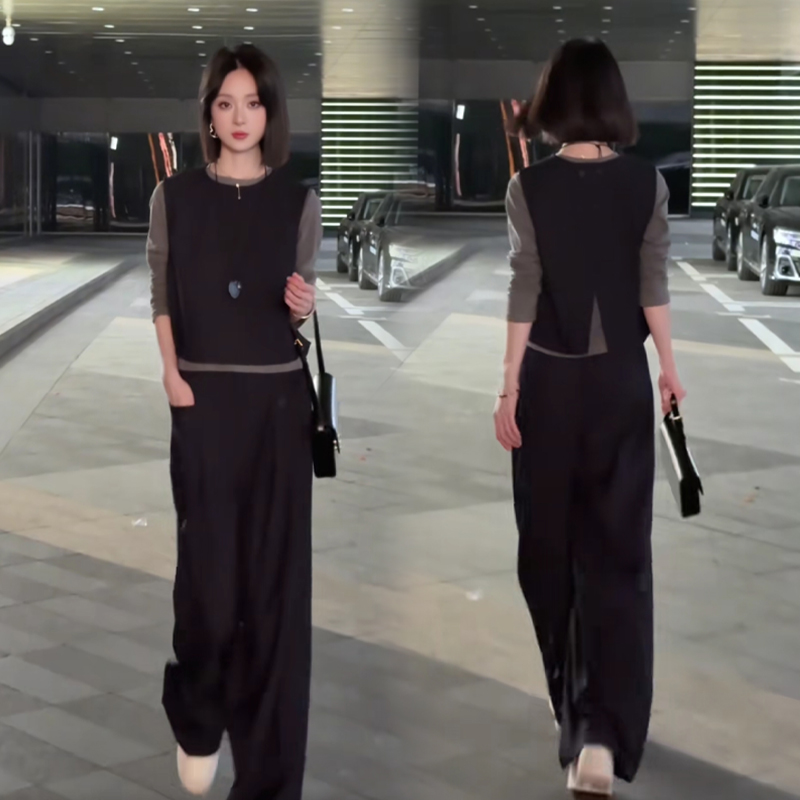 藏青色气质马甲阔腿裤套装女春秋季新款韩系穿搭高级松弛感三件套