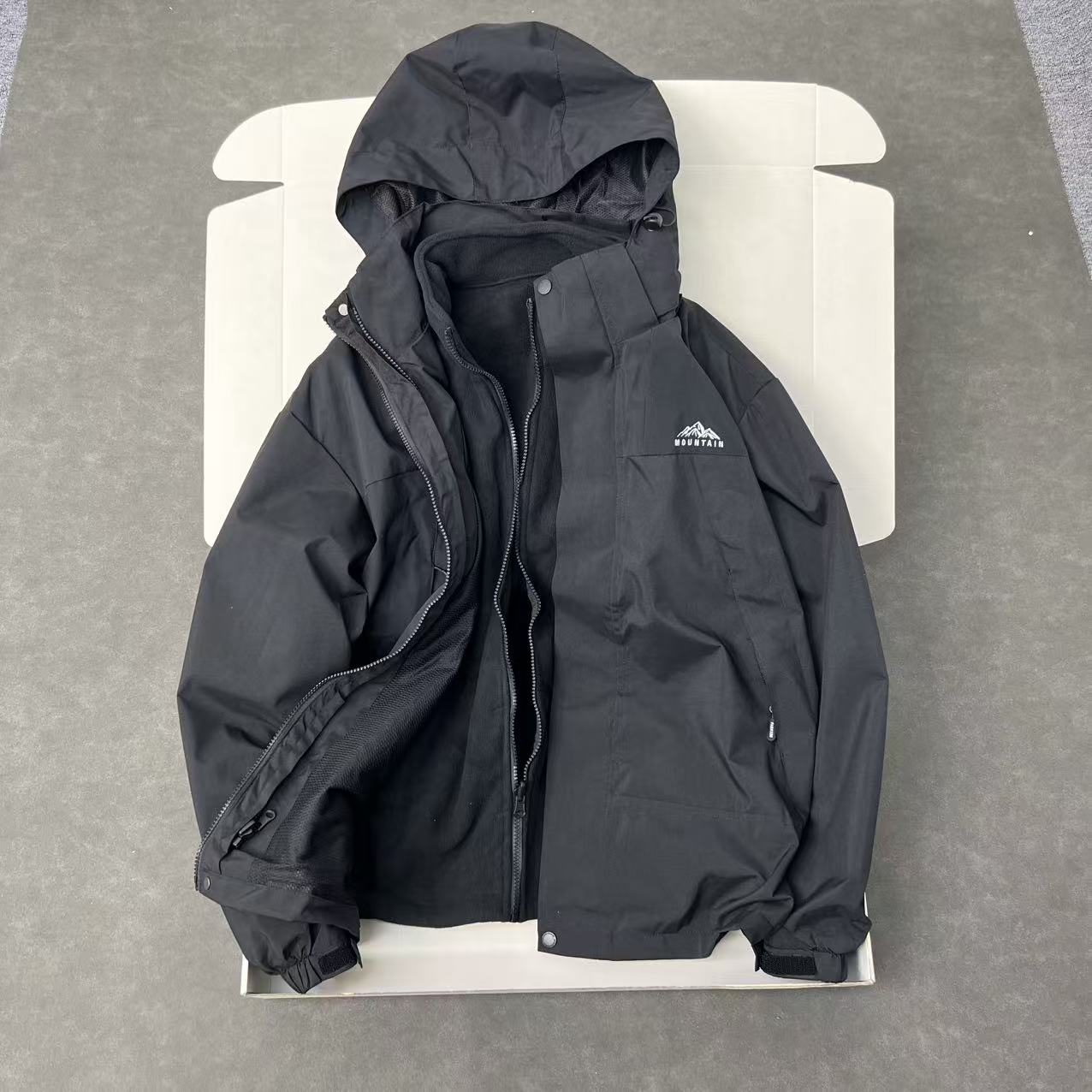 美式户外 冲锋衣两件套 男士户外连帽三合一冲锋衣