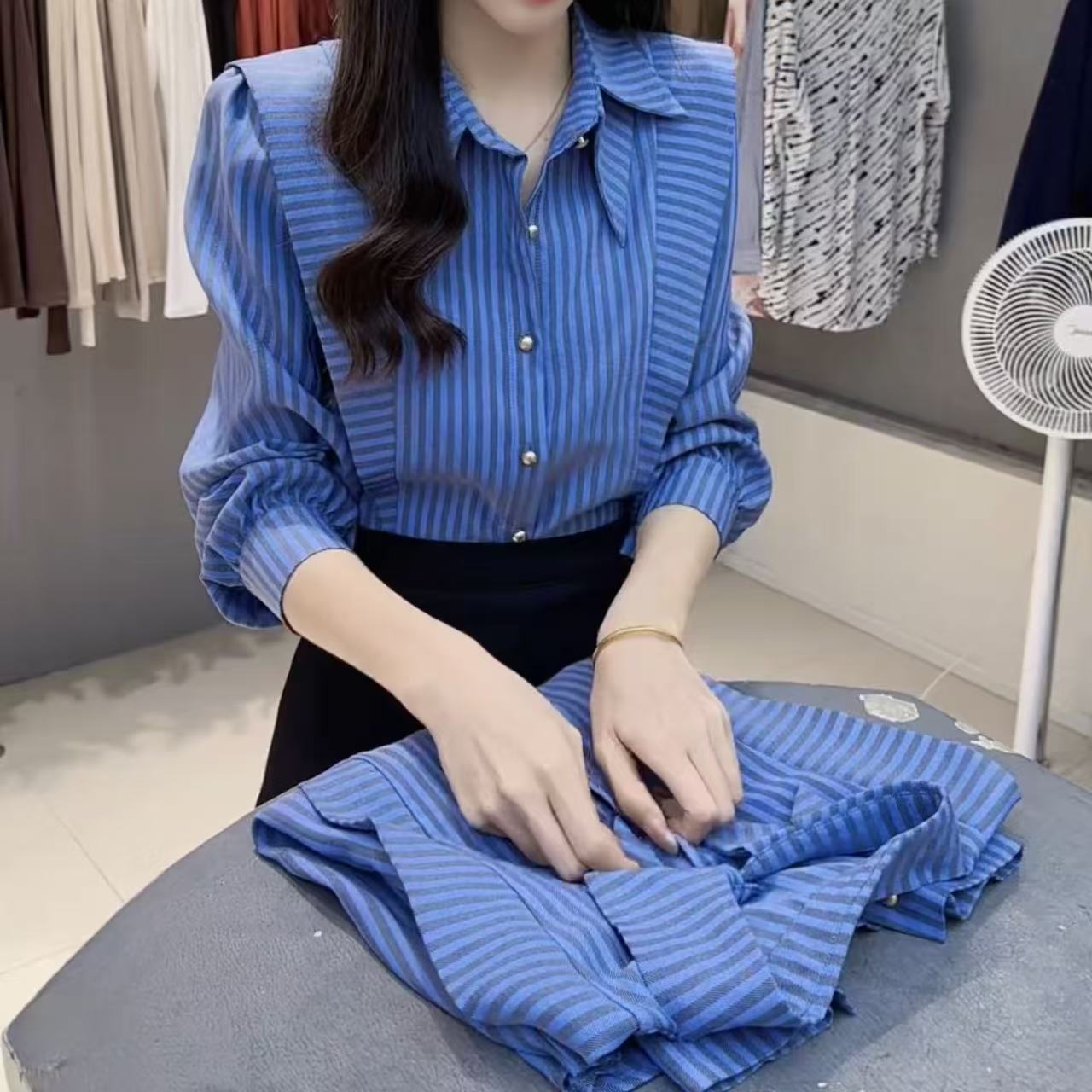 2025春季新款时尚显瘦气质女士网红洋气衬衫百搭款D7756