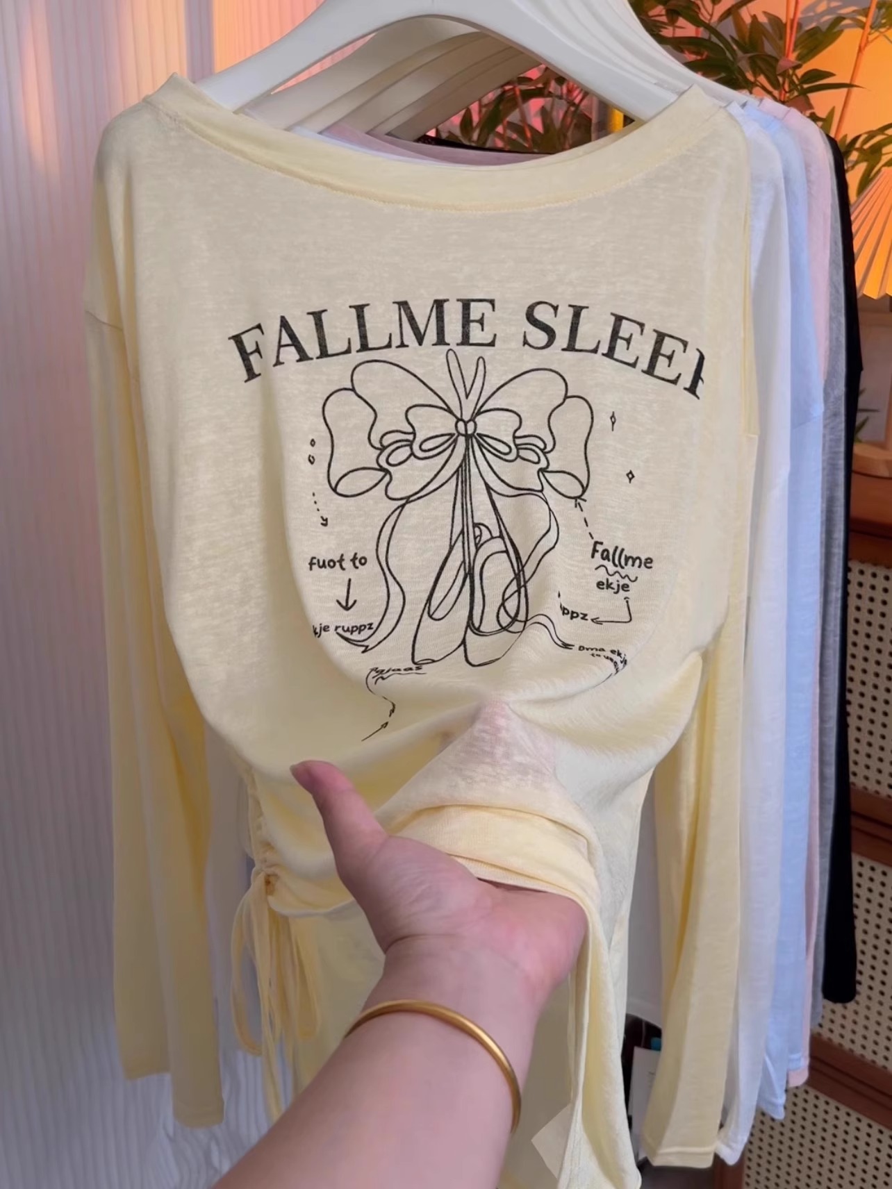 慵懒风圆领防晒罩衫字母蝴蝶结印花抽绳T恤女夏季轻薄透气百搭潮