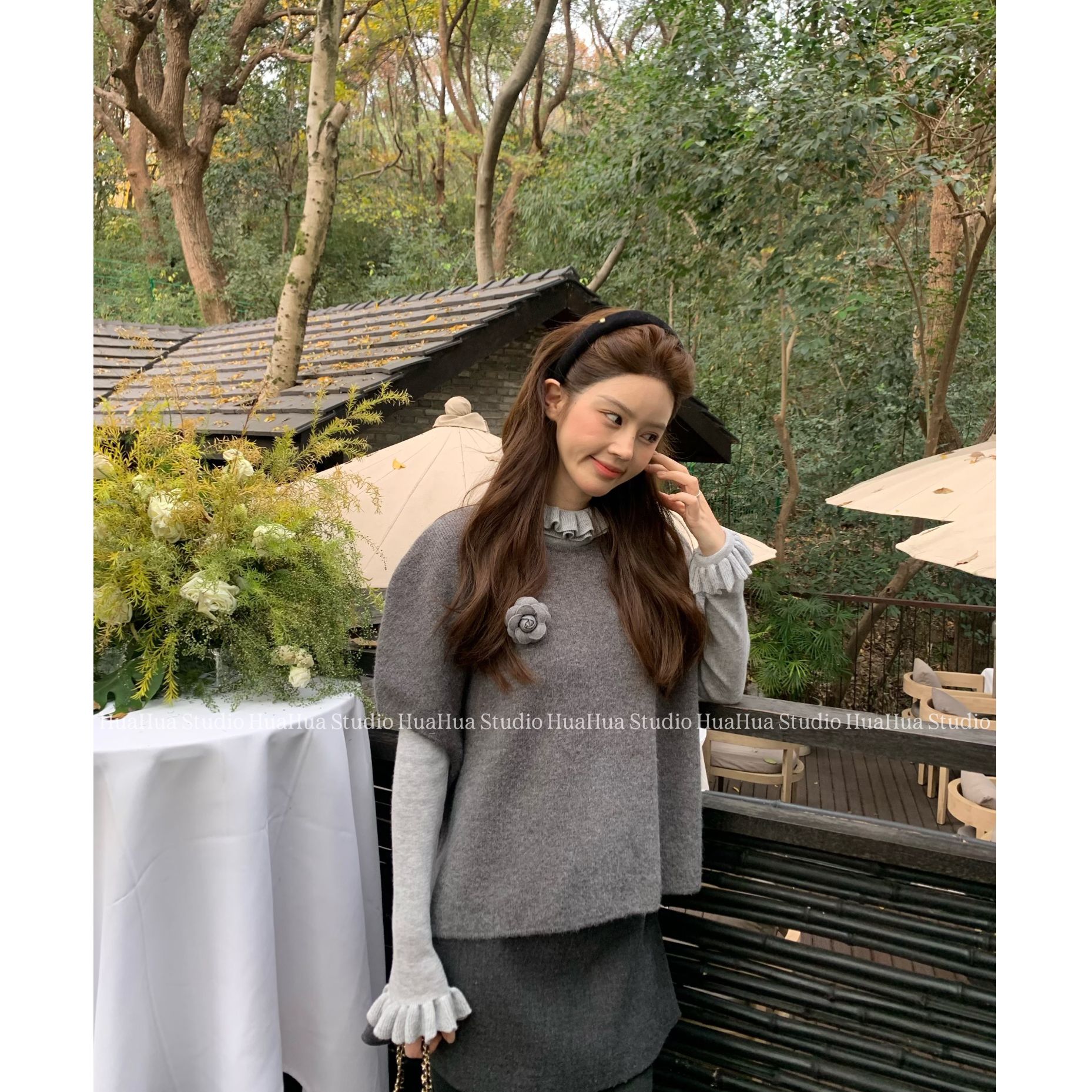 【花花】山茶斗篷~小香风灰色时尚韩版秋冬针织斗篷马甲带别针