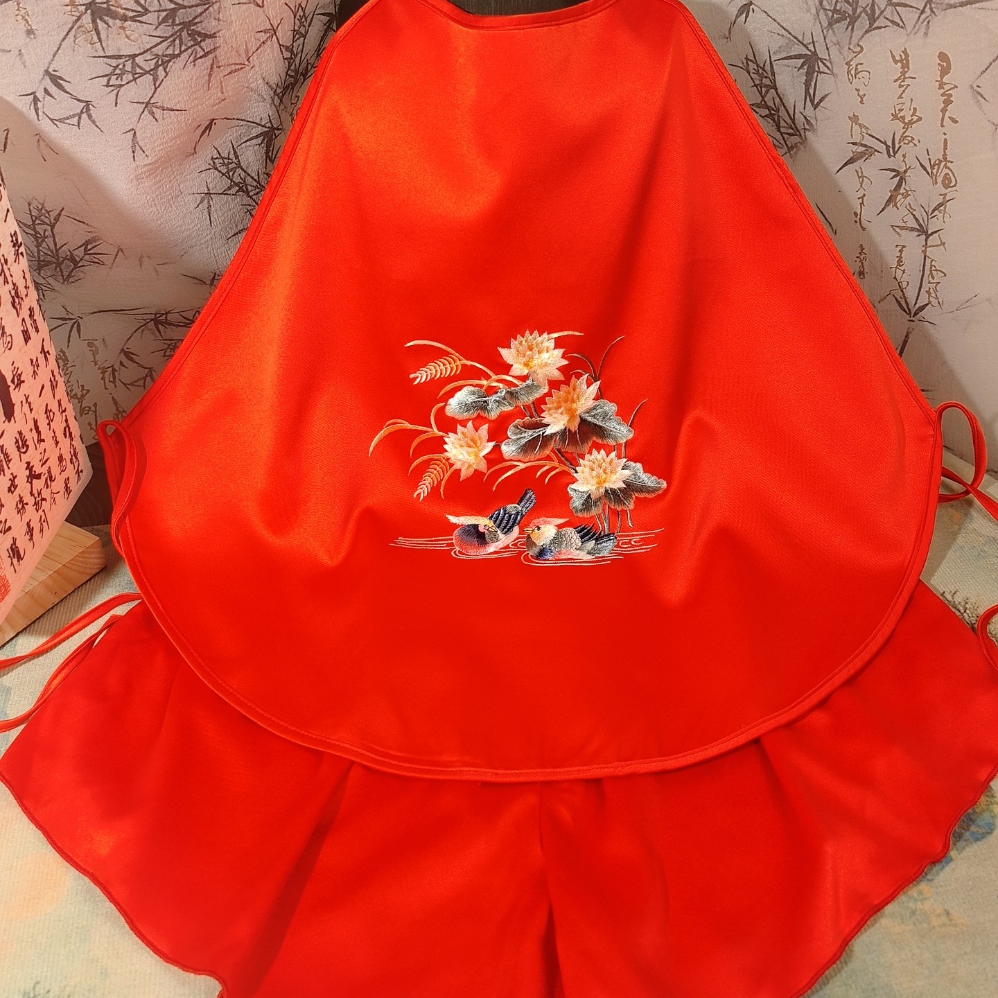 新款苏绣刺绣红色成人双层古风国风内衣性感小众女士吊带肚兜套装