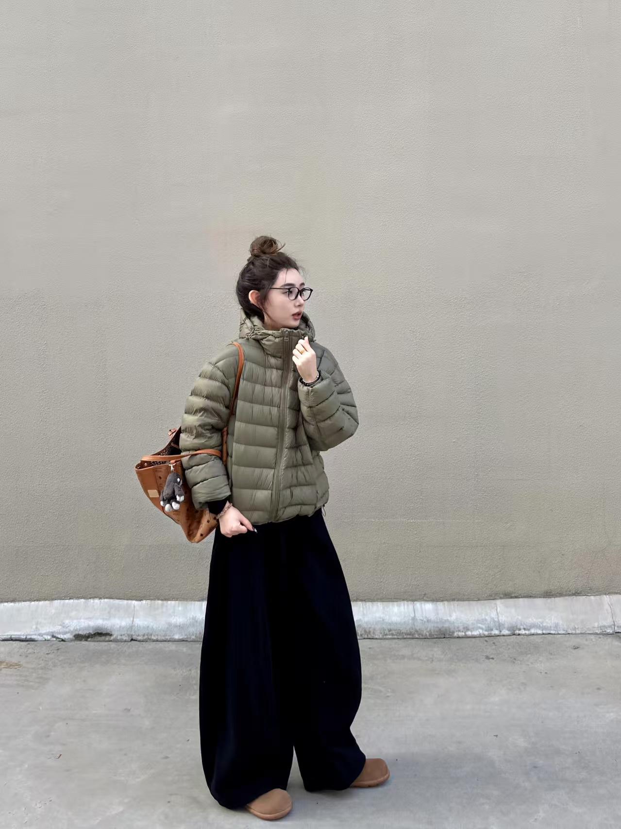 2025秋冬季新款时尚韩系休闲立领短款棉服外套百搭休闲裤两件套