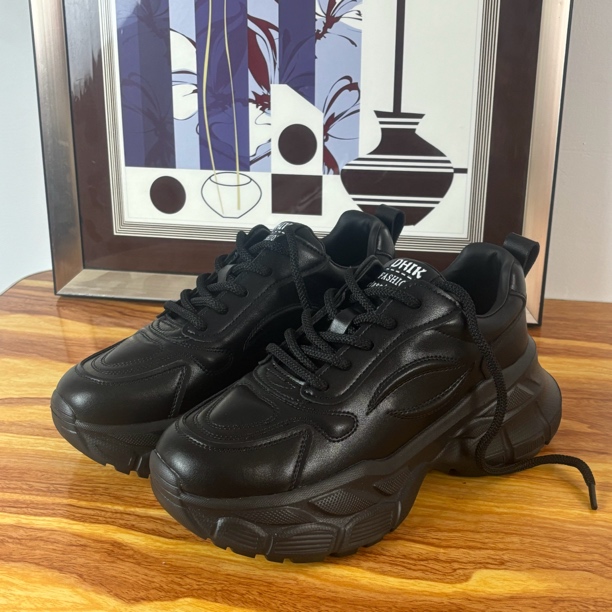 真皮厚底老爹鞋女复古圆头皮鞋女深口系带英伦风软皮软底休闲鞋女