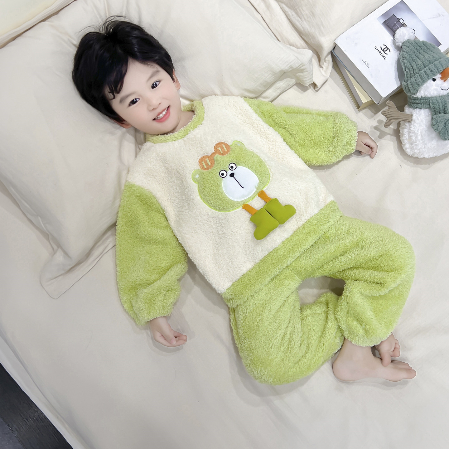 儿童睡衣男童秋冬季新款珊瑚绒加厚宝宝半边绒男孩卡通家居服套装