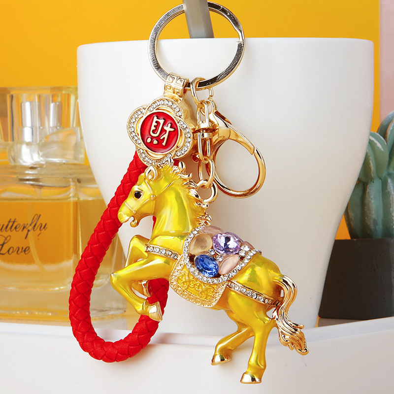 招财创意水钻生肖双面小马汽车钥匙扣女包包挂件可爱国潮钥匙链圈