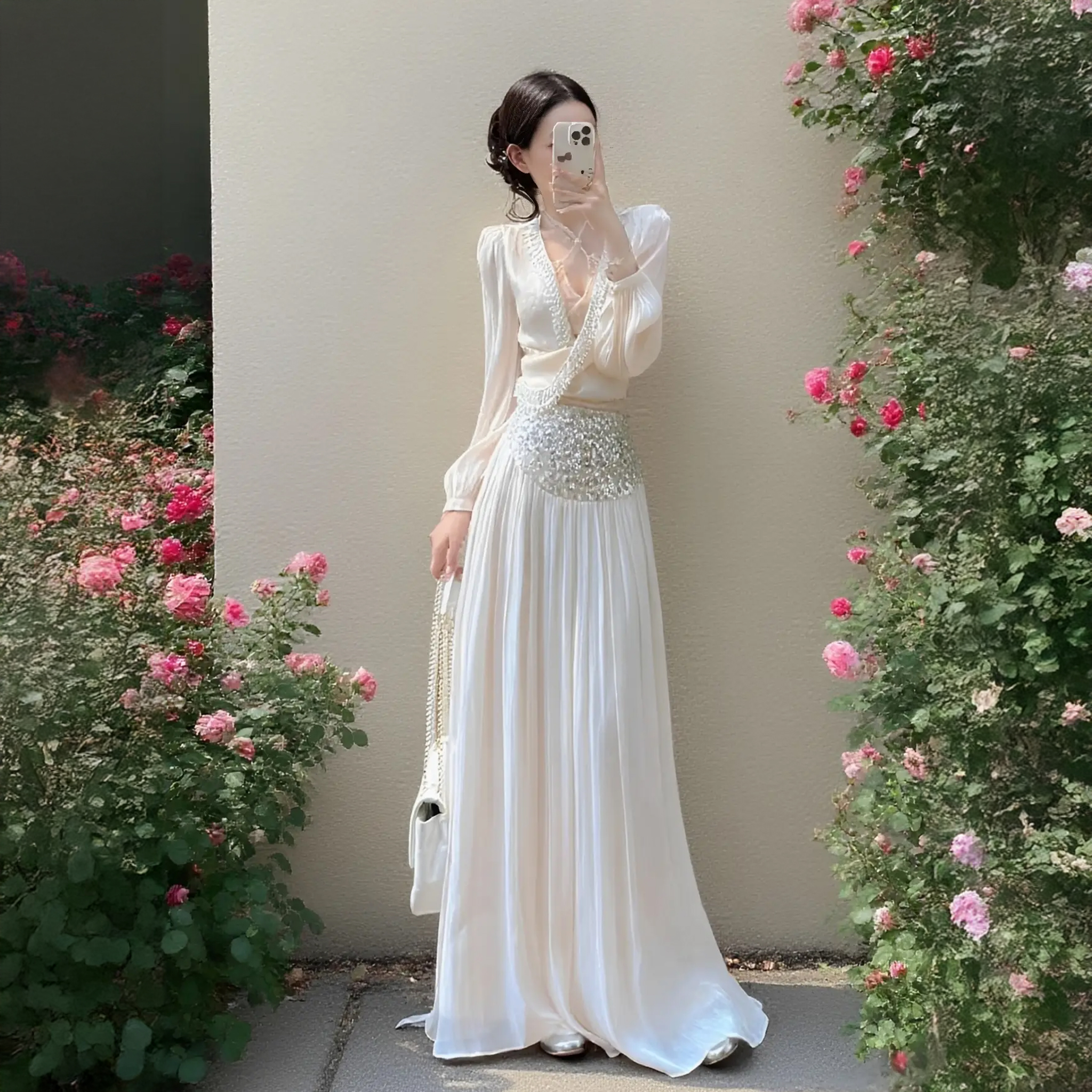 早秋穿搭一整套法式高级感气质V领长袖上衣重工亮片半身裙套装女