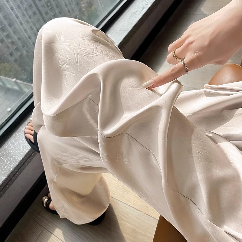 中式国风品质缎面提花阔腿裤女夏2025新款高腰垂感冰丝休闲直筒裤