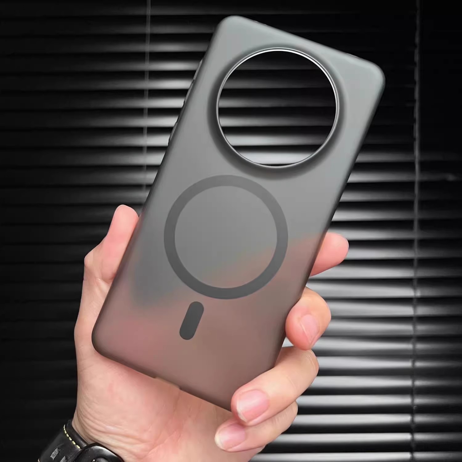 冰雾超薄磨砂全包适用Mate60Pro手机壳高级感轻薄透明磁吸保护套