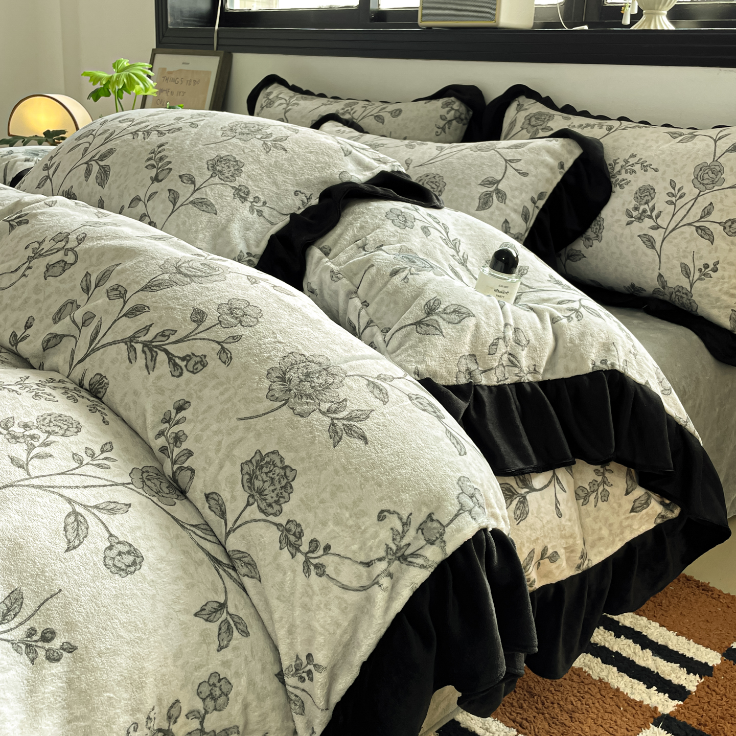 轻奢牛奶绒花边四件套家用高档床上用品冬季加厚加绒床单被套保暖