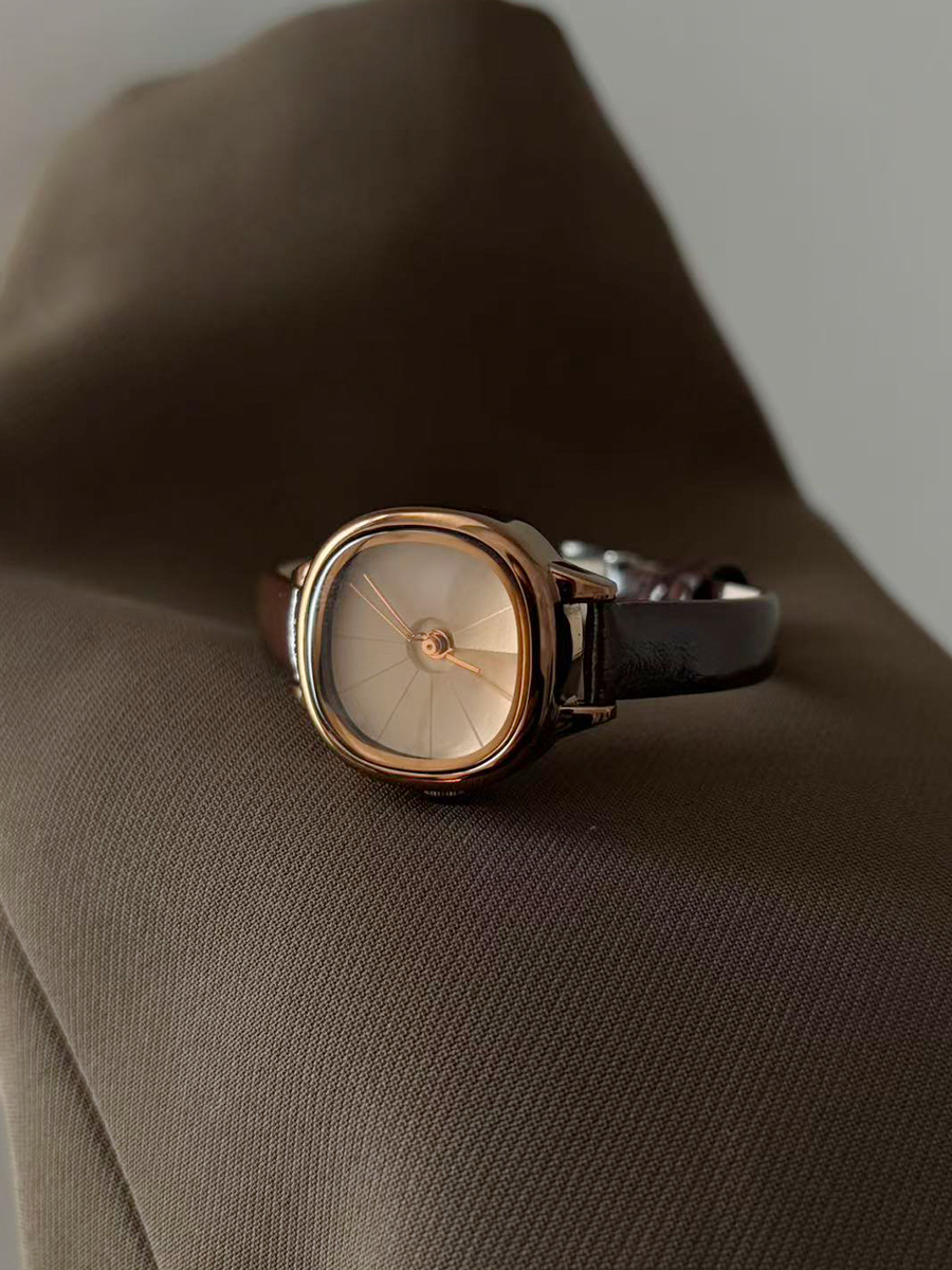 YOSE于逝《梯》小众复古高级感台阶ins真皮百搭女士防水石英表