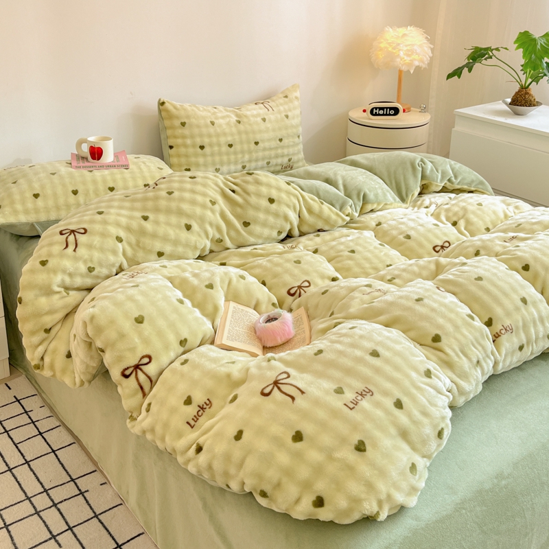 小清新牛奶绒床上四件套2025新款珊瑚绒被套加绒床单人三件套床品