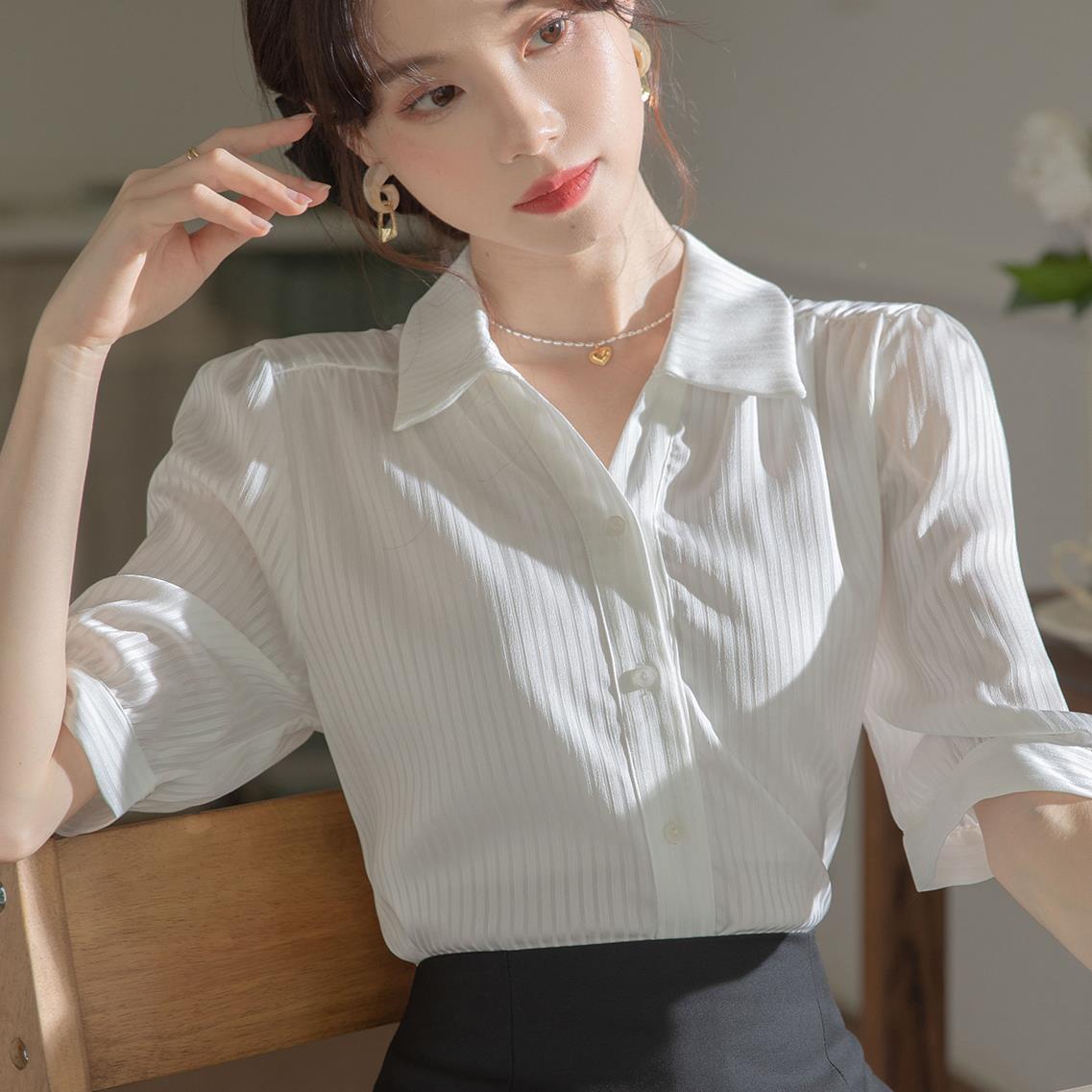 分袖衬衫女夏季白色上衣中袖工作服面试套装职业正装短袖衬衣2025