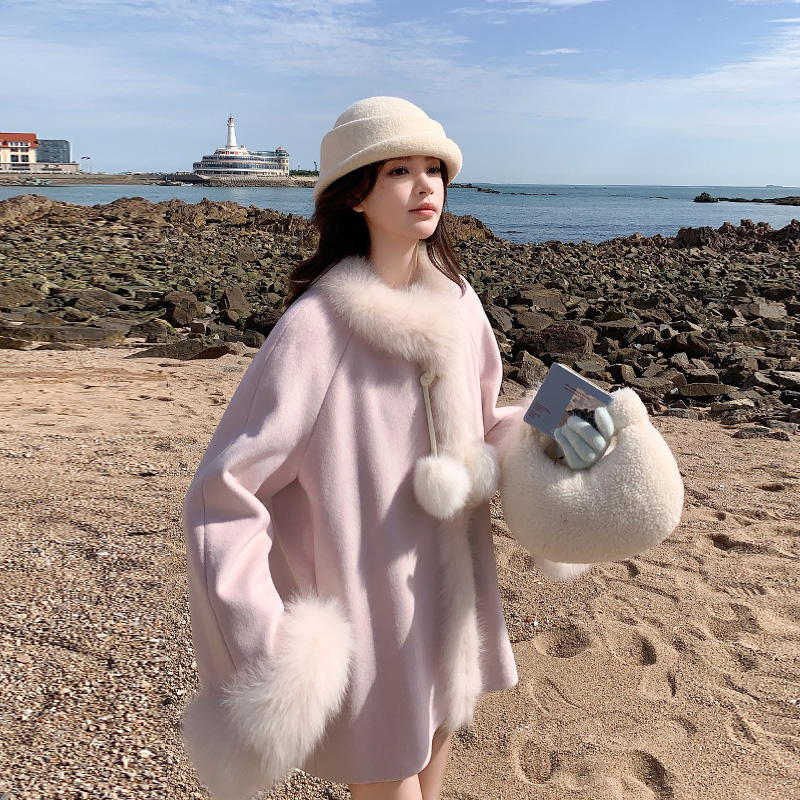 法式留洋千金风毛绒绒拼接毛呢外套2025冬季新款复古夹棉加厚大衣