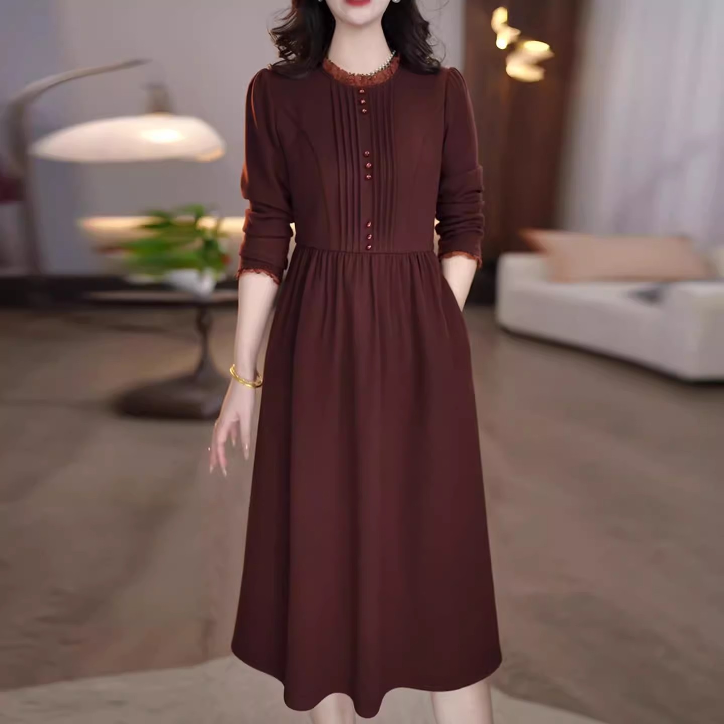 中长加厚连衣裙显瘦秋冬气质2025高端洋气修身气质时尚减龄