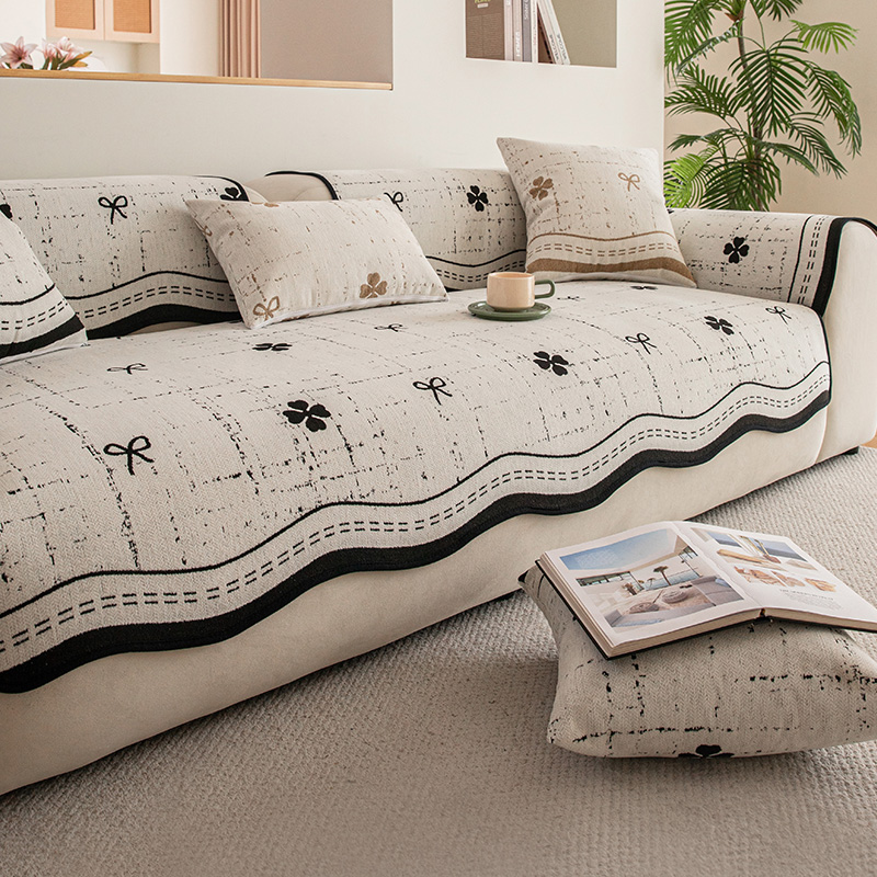 法式高级感防猫抓异形沙发垫防滑四季雪尼尔坐垫子新款不规则盖布