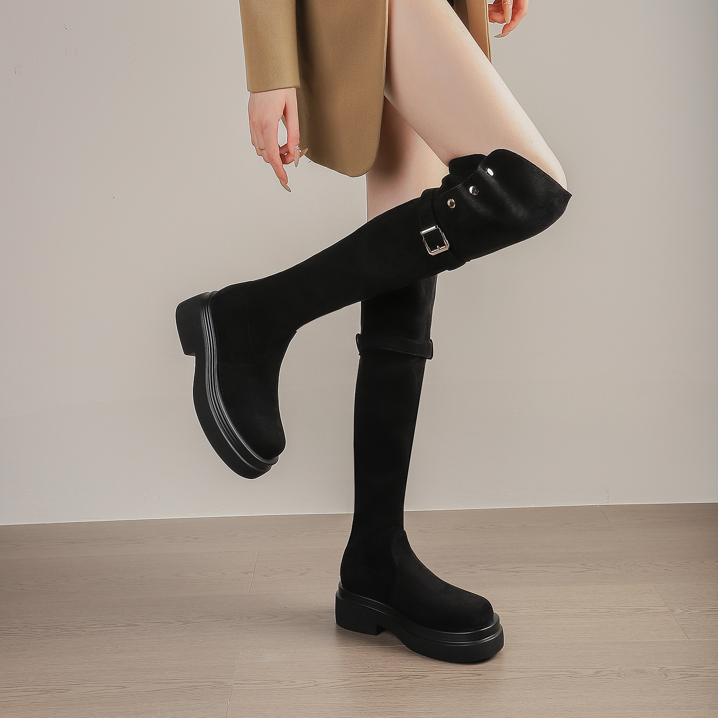 2025秋冬新款过膝长靴女美拉德风时尚骑士靴厚底显瘦两穿大码长靴