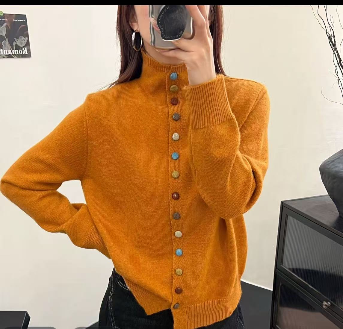 韩系时尚气质简约立领彩色扣子毛衣女设计感小众针织开衫休闲百搭