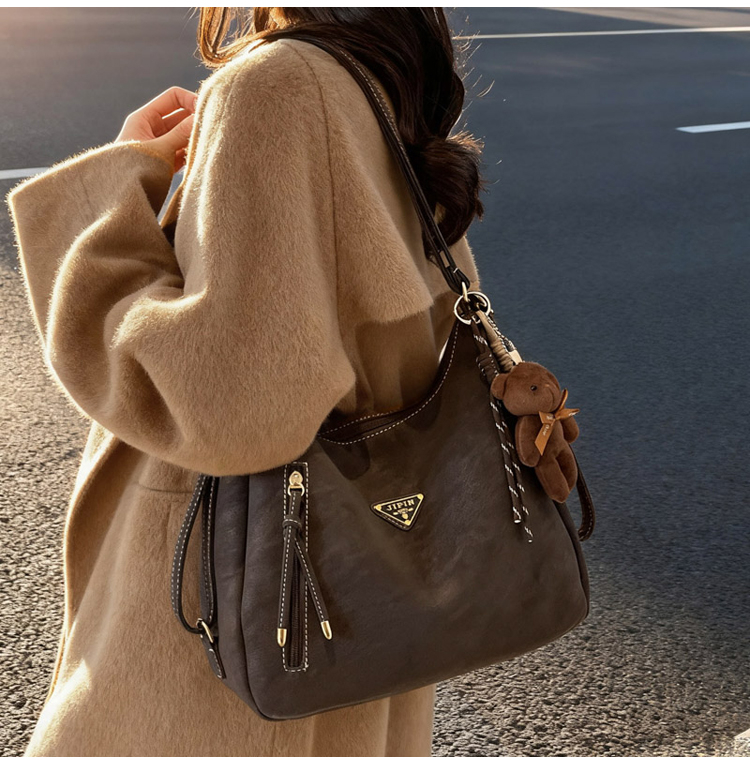 多功能大容量单肩包双肩包斜挎包通勤韩版小众网红时尚百搭女包