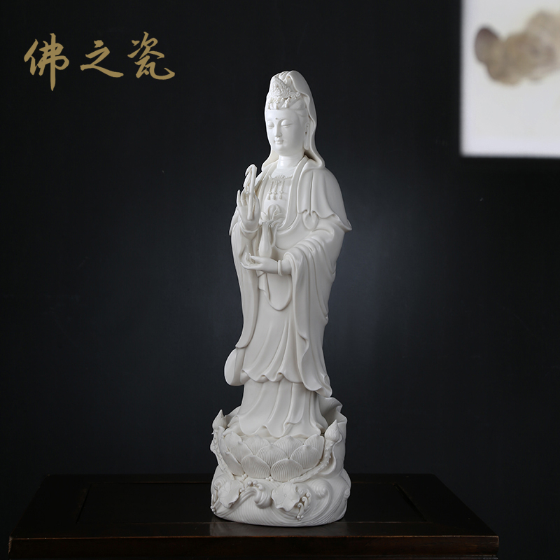 德化白瓷手工雕刻19寸素烧立莲观音菩萨摆件家用玄关观音菩萨佛像