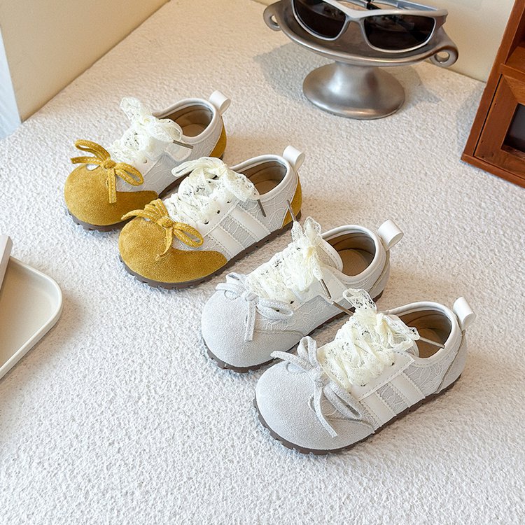 女童德训鞋子2025秋冬新款中大儿童运动鞋板鞋轻便软底女孩休闲鞋