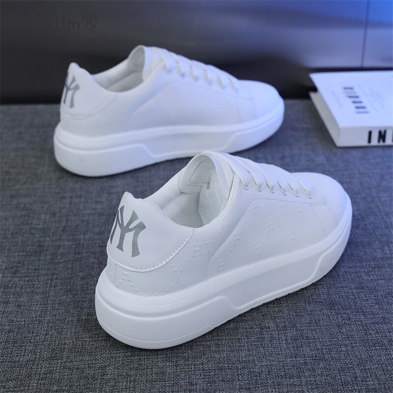 真皮男女2025春夏新款麦昆透气百搭印花小白鞋男厚底潮流情侣板鞋