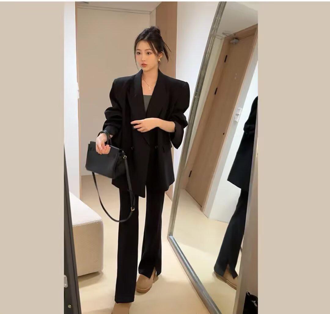 泡芙2025年新款云感裤加绒加厚大码不规则弹力微喇裤遮肉显瘦5136