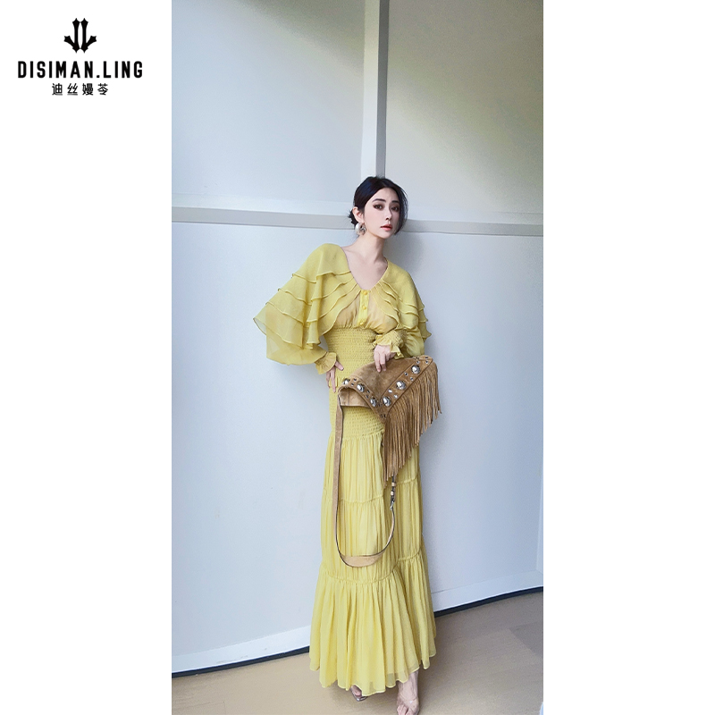 迪丝嫚苓芽绿梭织套装显瘦气质时尚荷叶边轻奢原创设计师小众优雅