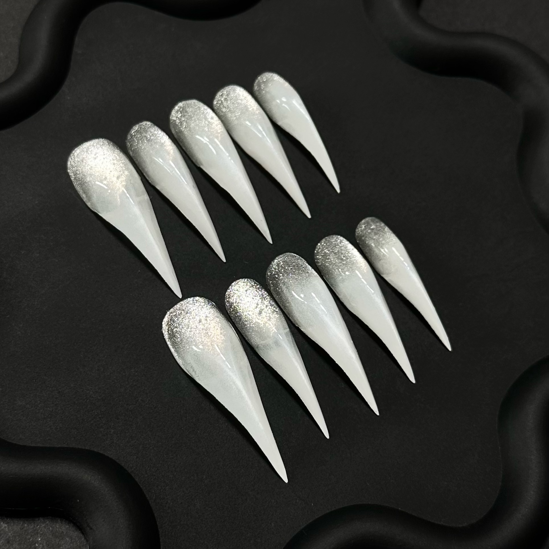 爆闪星河龙爪兽甲手工穿戴甲高级简约修饰手型冰透乳白渐变气质