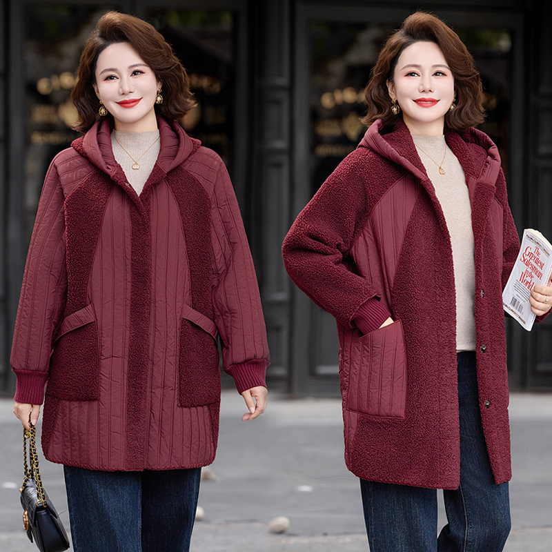 妈妈冬装加厚保暖两面穿时尚外套中老年女中长款加绒颗粒绒大衣