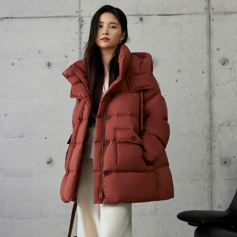 鸭鸭羽绒服女【零压系列】2025新款冬季时尚短款连帽小个子保暖外套
