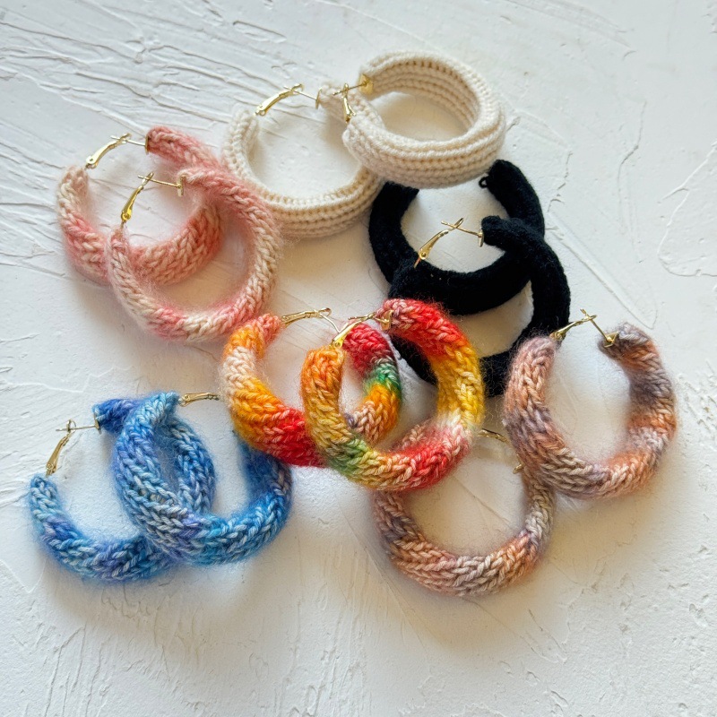 合金玻璃耳饰 兰知春序耳饰芋泥波波粗款毛线圈夸张渐彩色毛绒毛