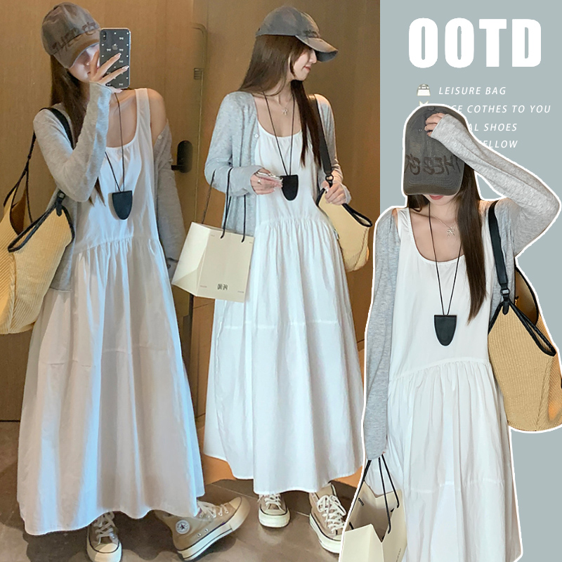 时髦孕妇装新款春秋网红开衫休闲宽松慵懒风背心裙时尚显瘦两件套