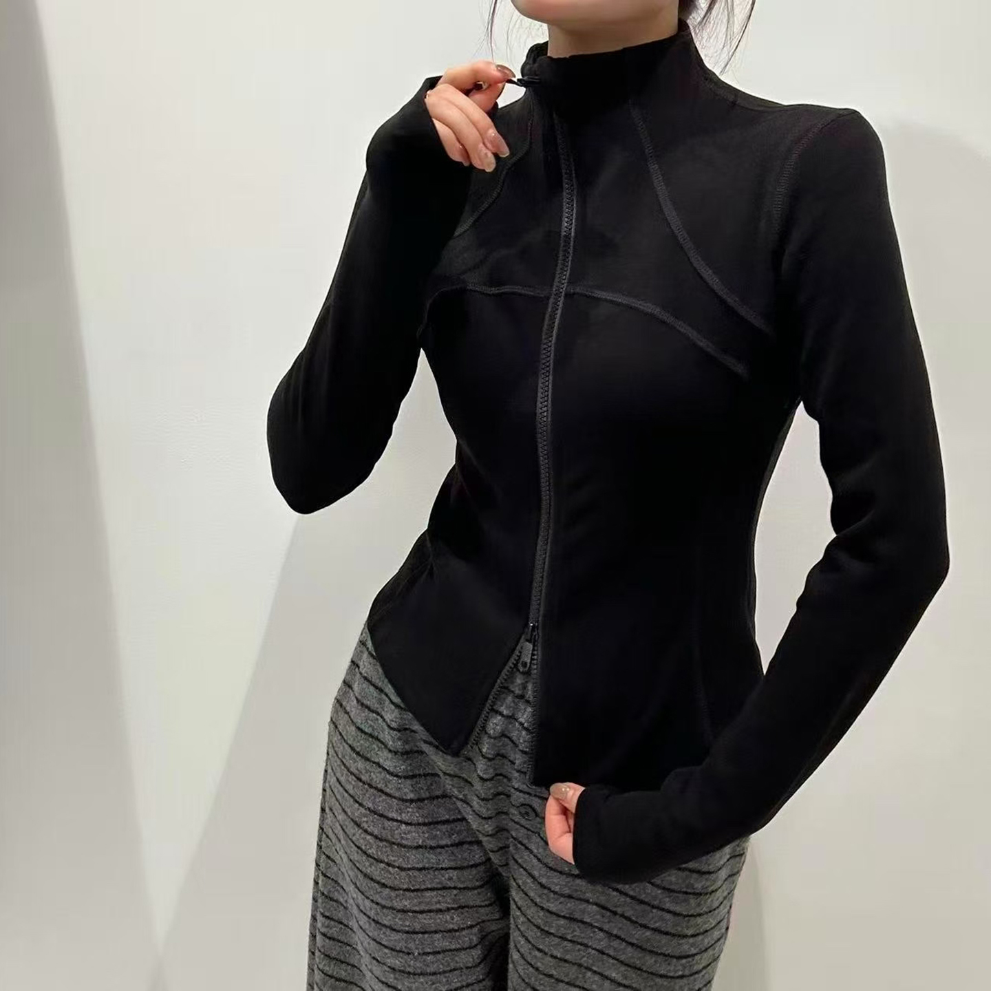 欧货德绒卫衣女2025新款秋冬修身时尚洋气立领加厚外套开衫上衣潮