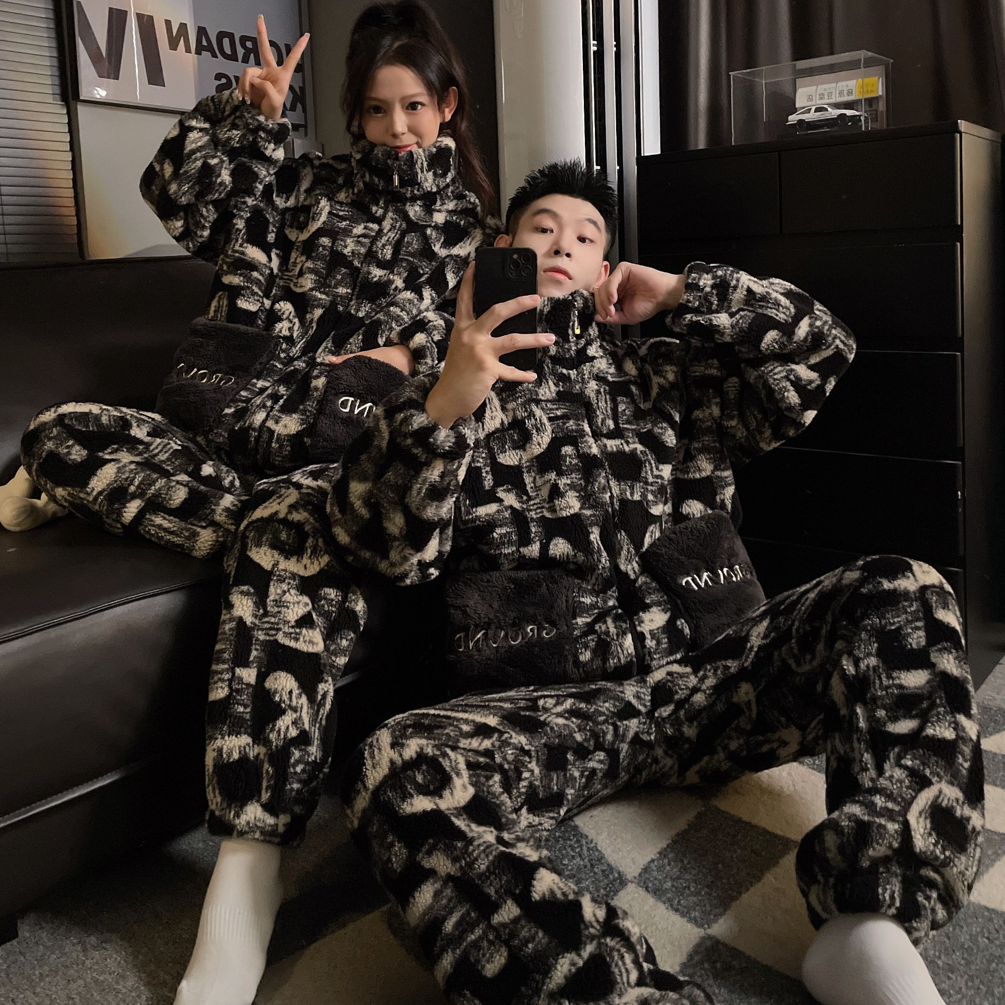 情侣睡衣女秋冬季珊瑚绒加绒加厚冬天高级感男士法兰绒家居服套装
