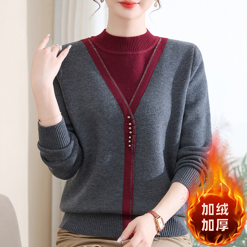 2025新款妈妈冬装加绒加厚打底衫中老年女装假两件时尚保暖毛衣