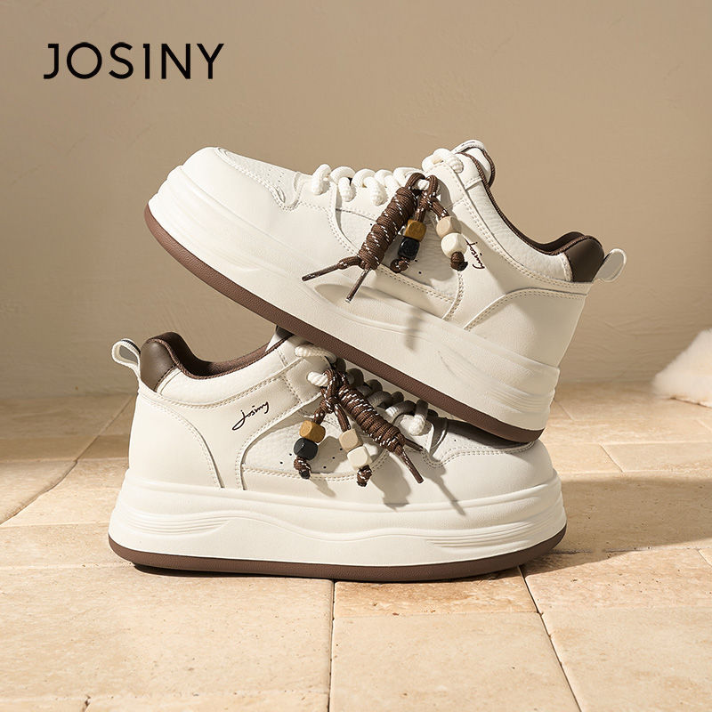 卓诗尼挂坠小白鞋女2025秋新系带时尚百搭软底增高板鞋582A62474