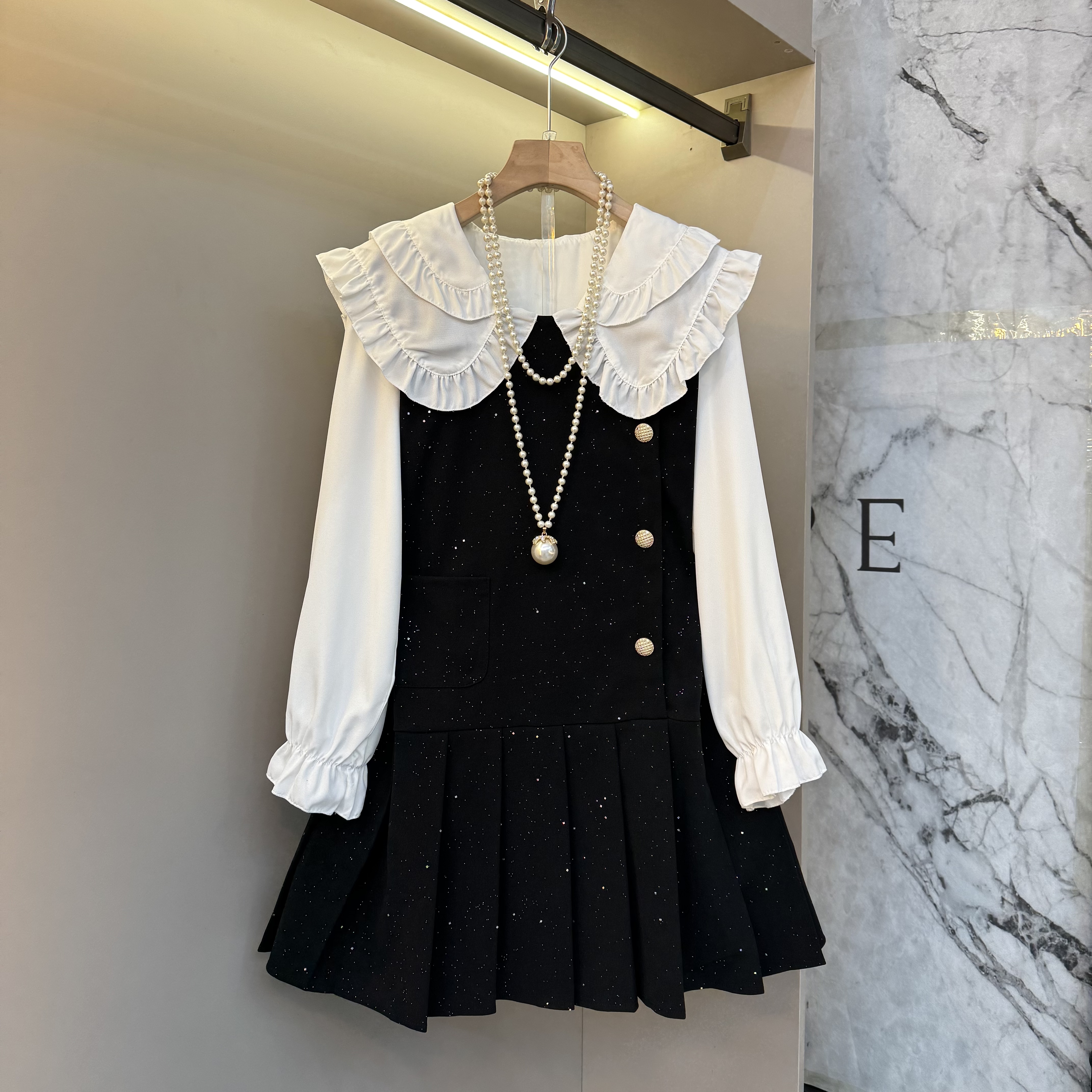 2025秋新娃娃领撒星气质法式高级时尚上衣+马甲裙显瘦两件套5921